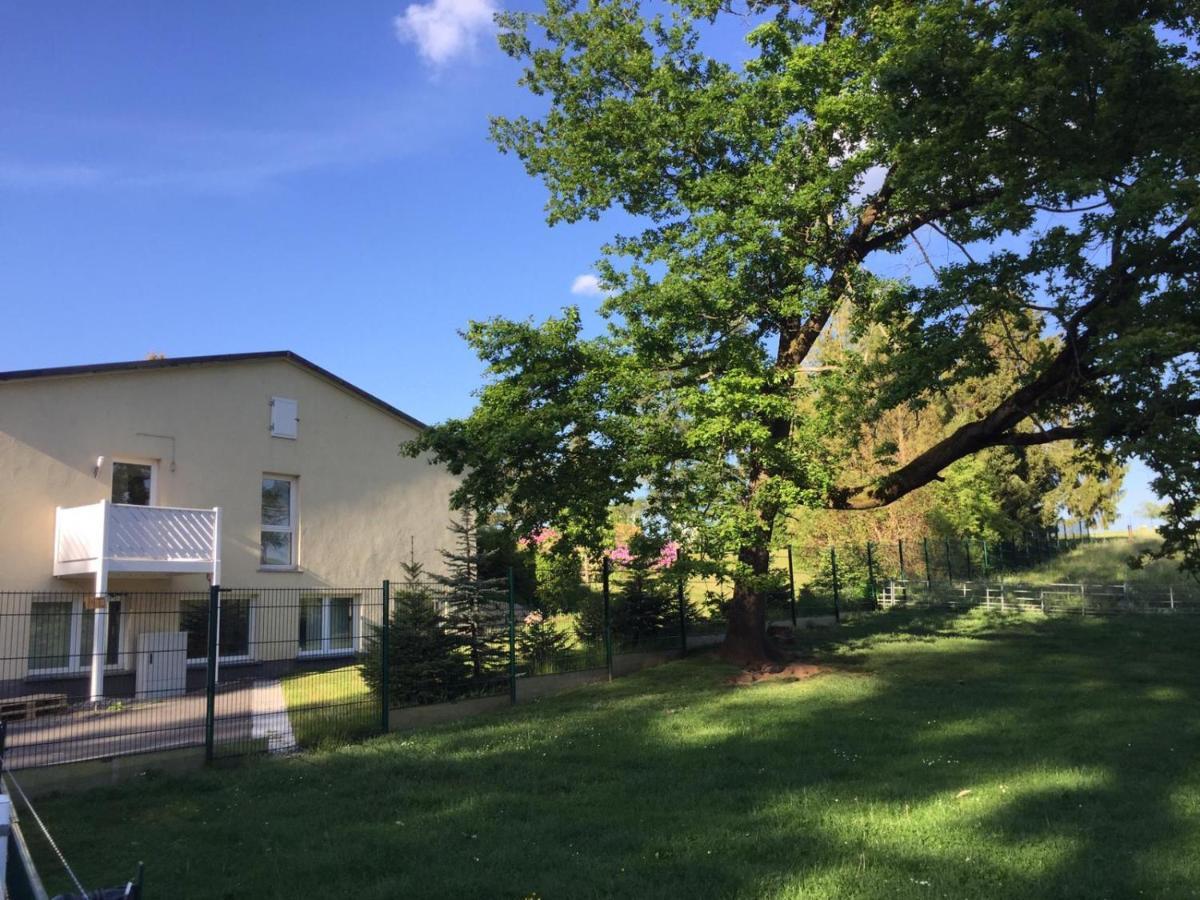 Hotel Am Kunnerstein Augustusburg Esterno foto
