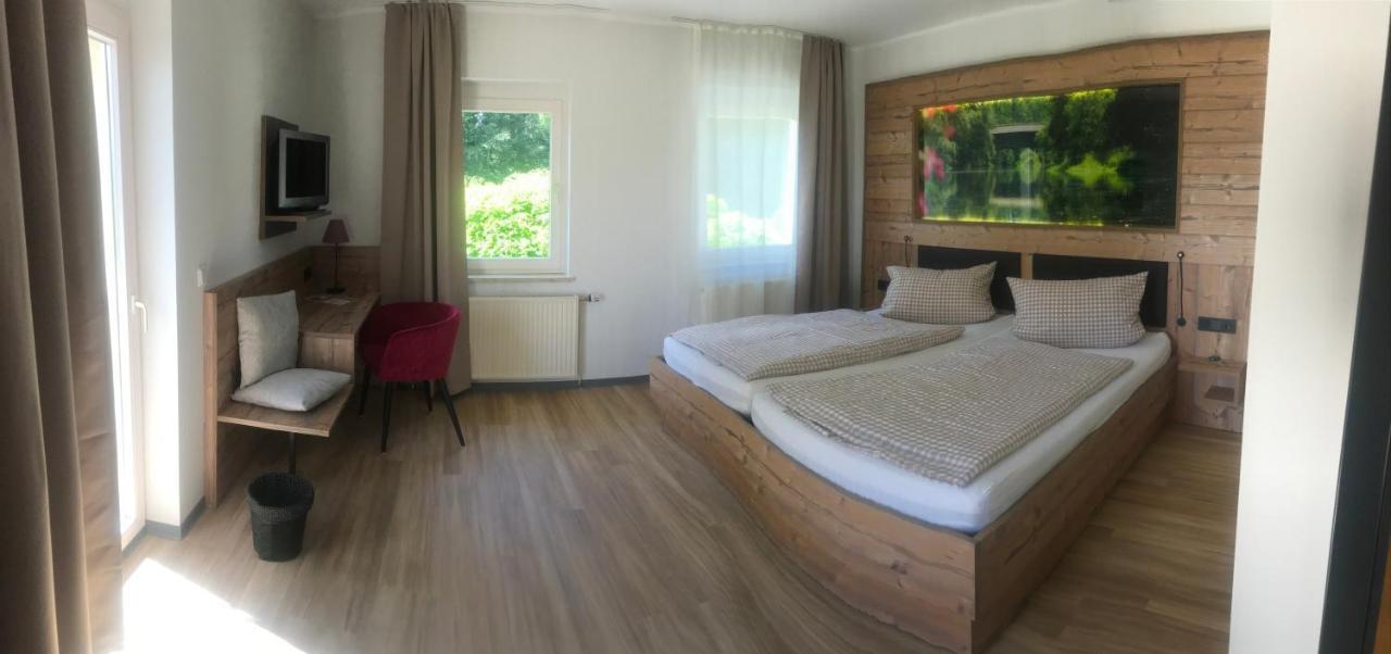 Hotel Am Kunnerstein Augustusburg Esterno foto